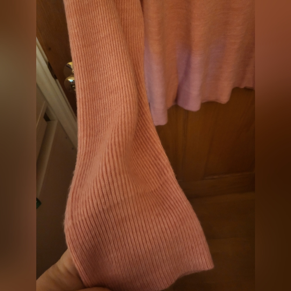 Super Soft Sweater - Picture 4 of 4